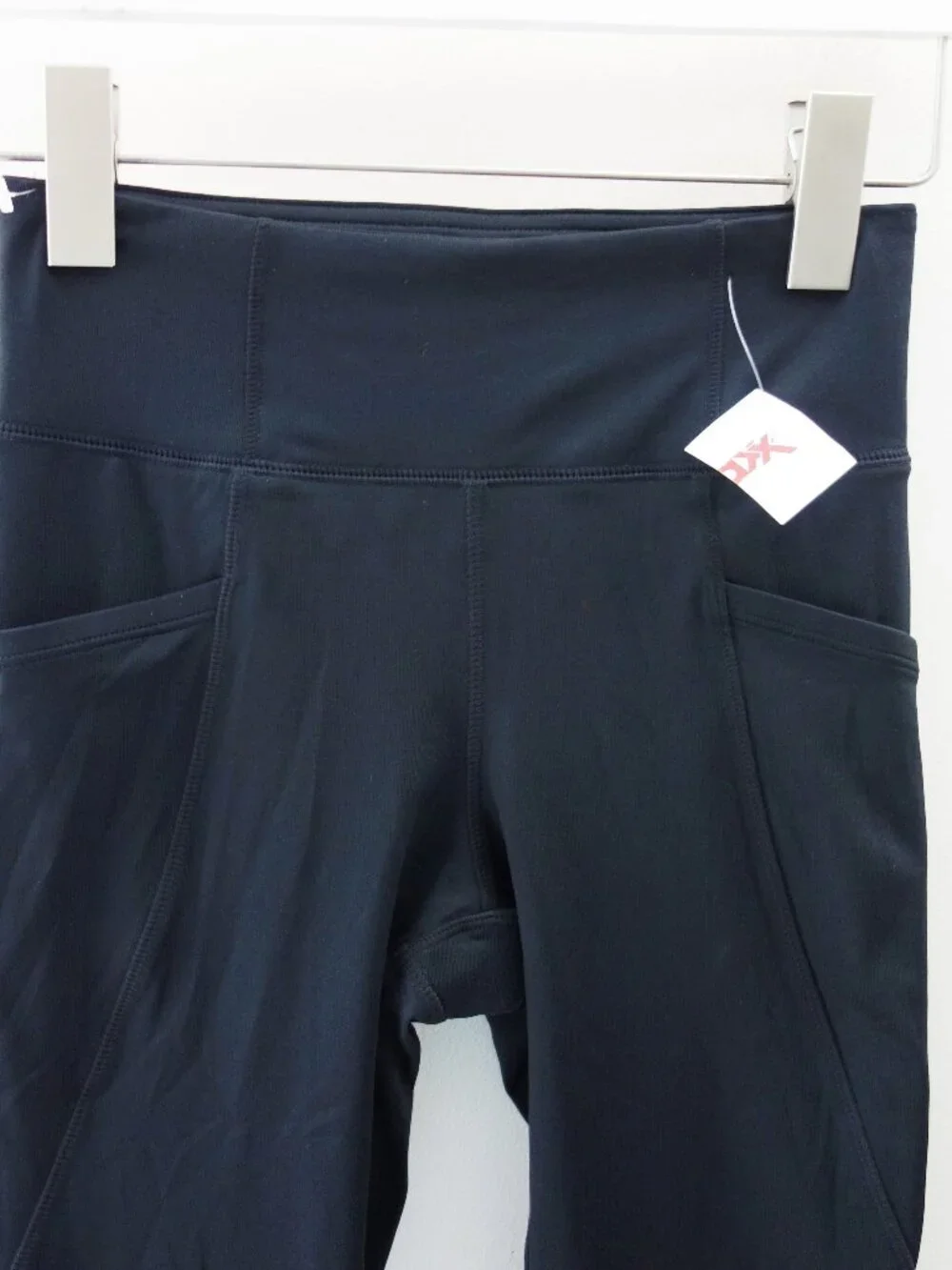 GapFit Teen Black Pocket Active Capri Leggings Size 12 NWT!